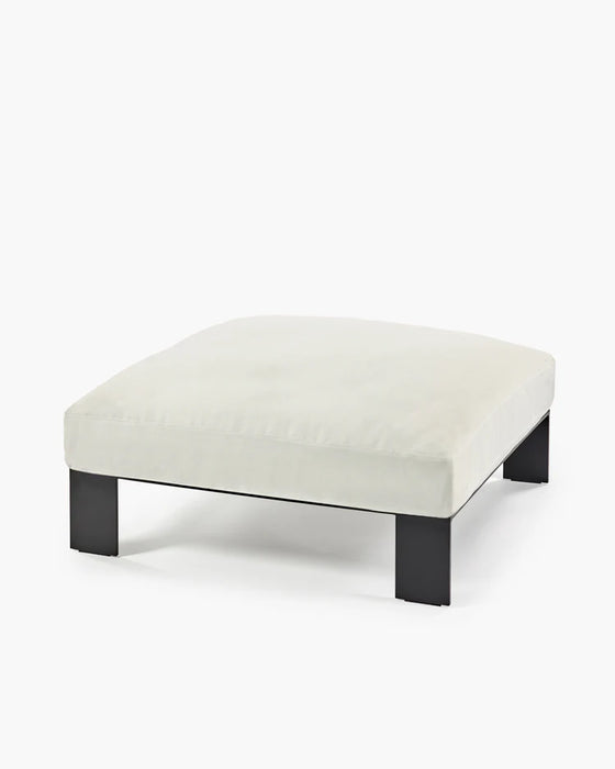 Bea Mombaers outdoor ottoman